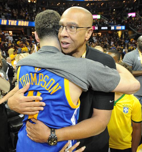 量与跑动强 量与跑动强